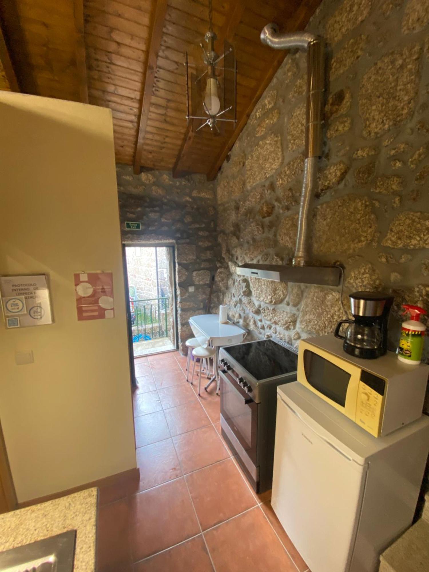 Casa Araujo de Sousa - Near Gerês Natural Park Terras de Bouro Bagian luar foto